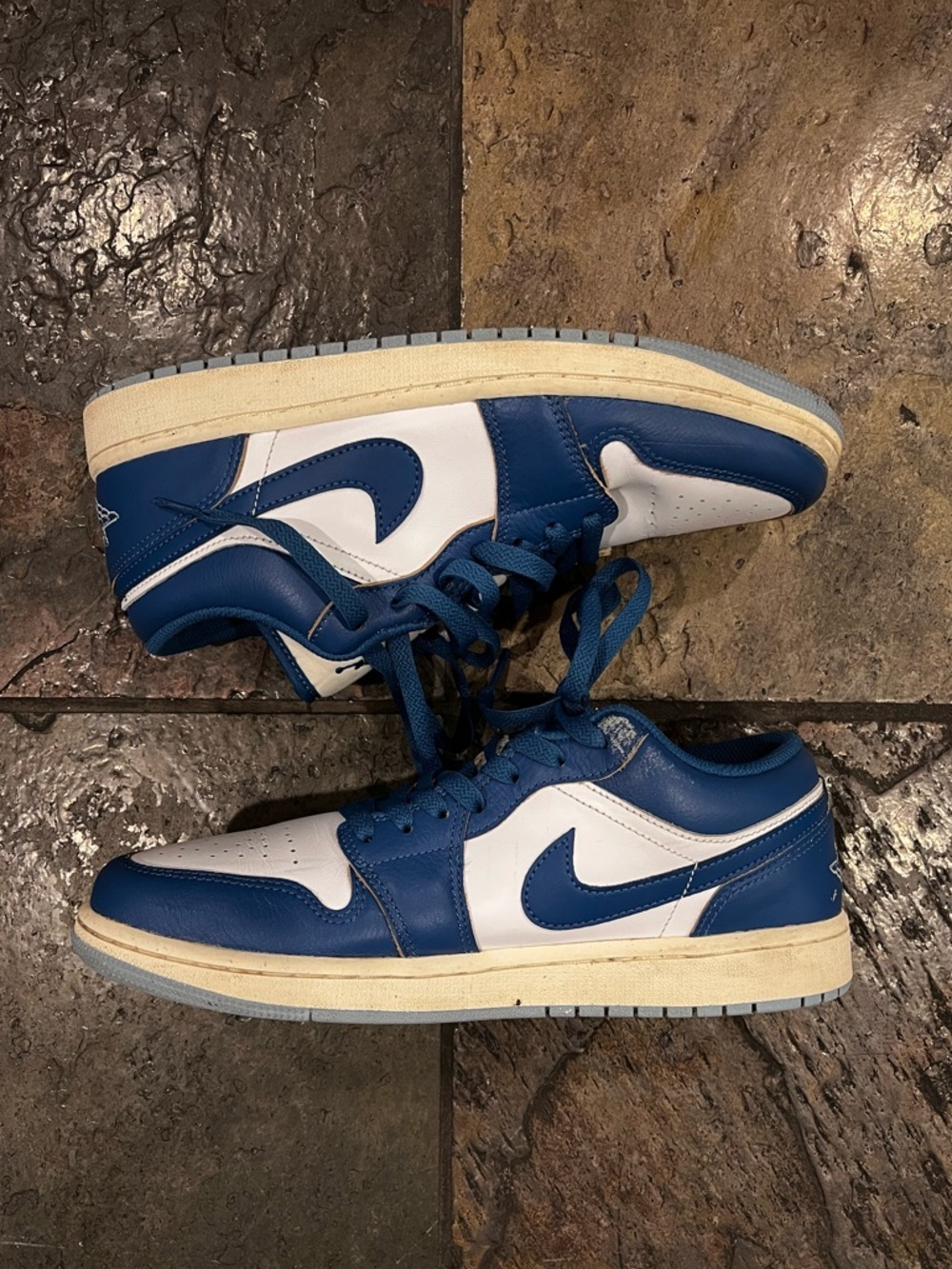 Jordan 1 Low